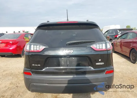 2020 Jeep Cherokee Latitude Plus 4X4 from USA, damaged, VIN 1C4PJMLB9LD650569